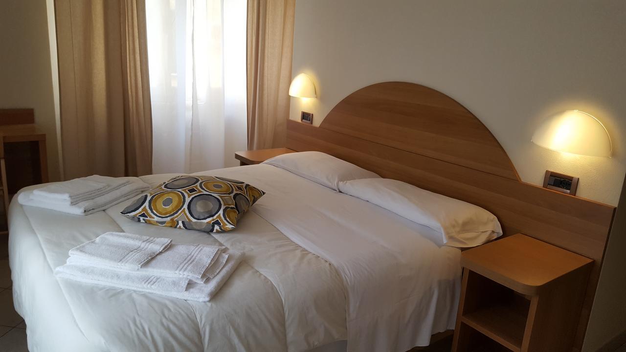 Hotel Milano Піза Екстер'єр фото
